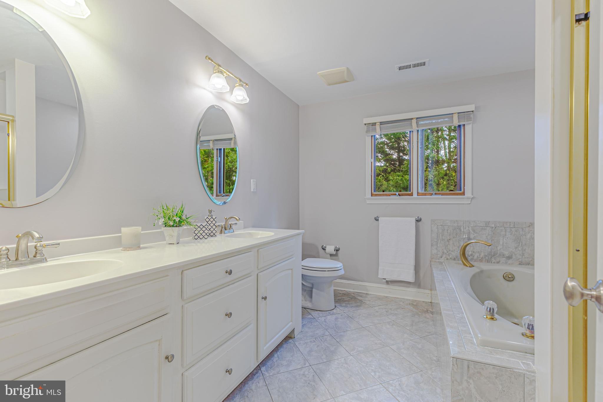 THE PALISADES - Residential