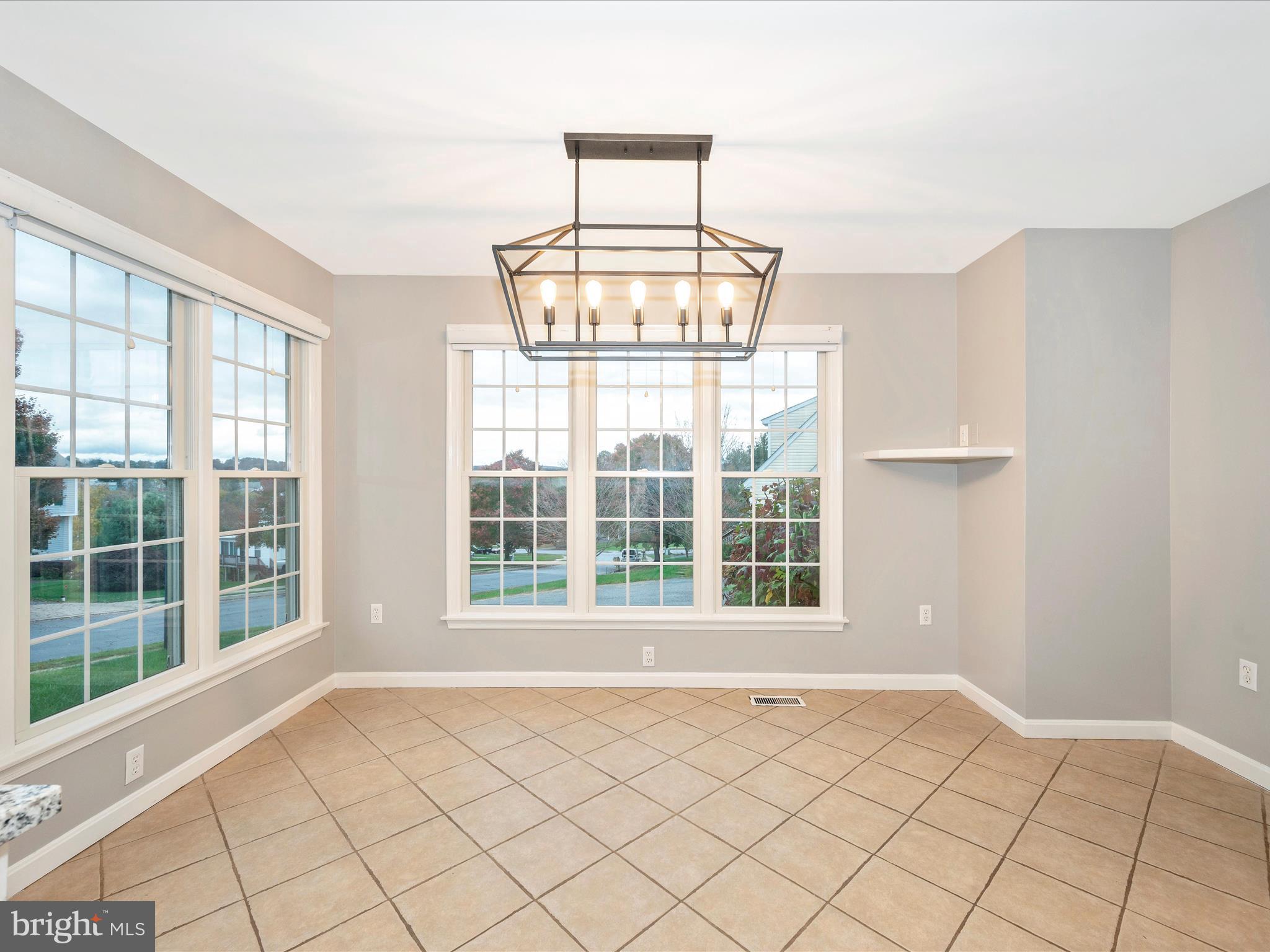 ATLEE RIDGE - Residential