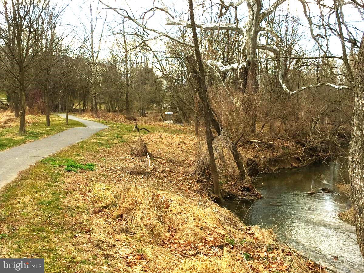 ATLEE RIDGE - Residential