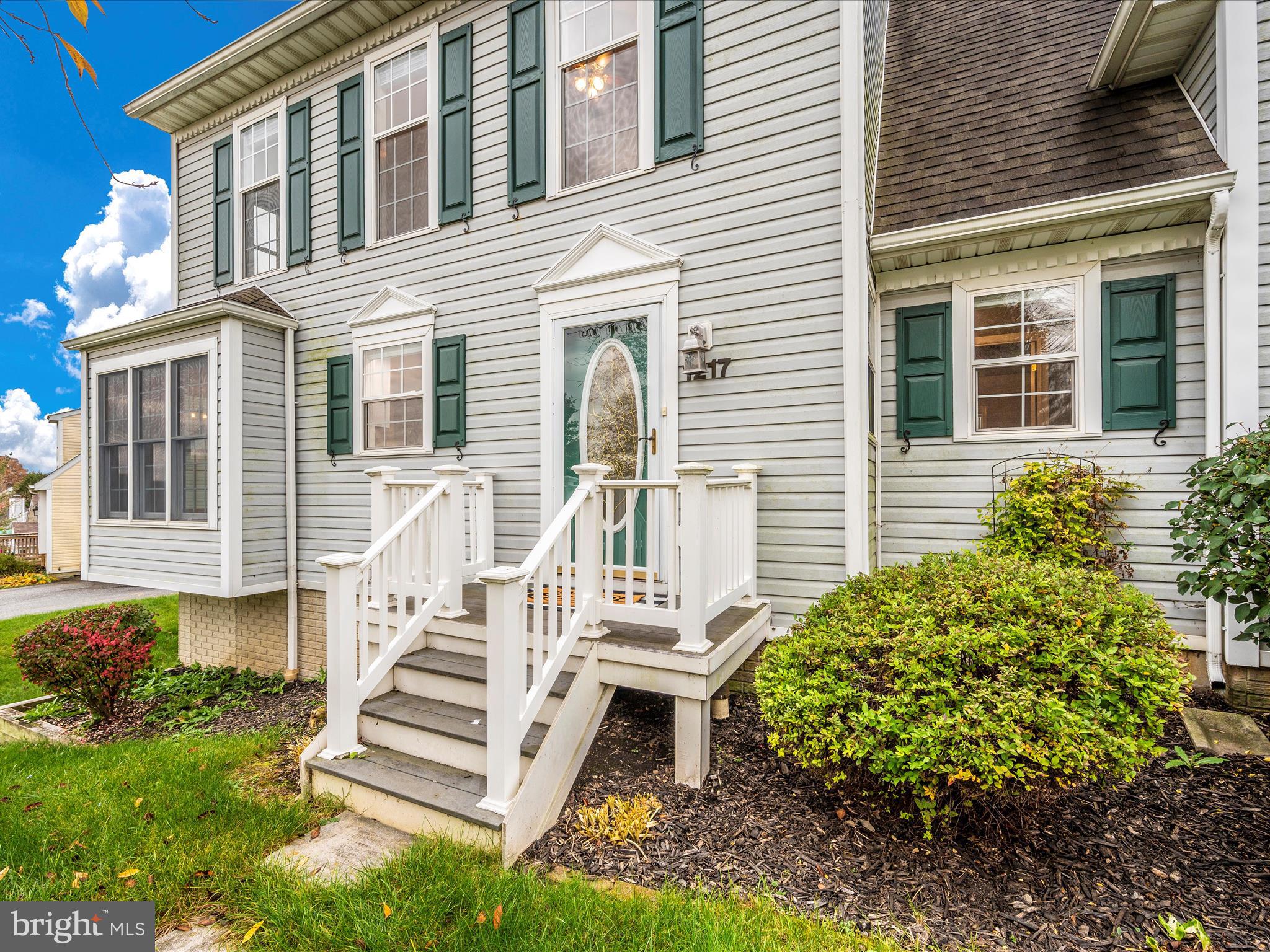 ATLEE RIDGE - Residential