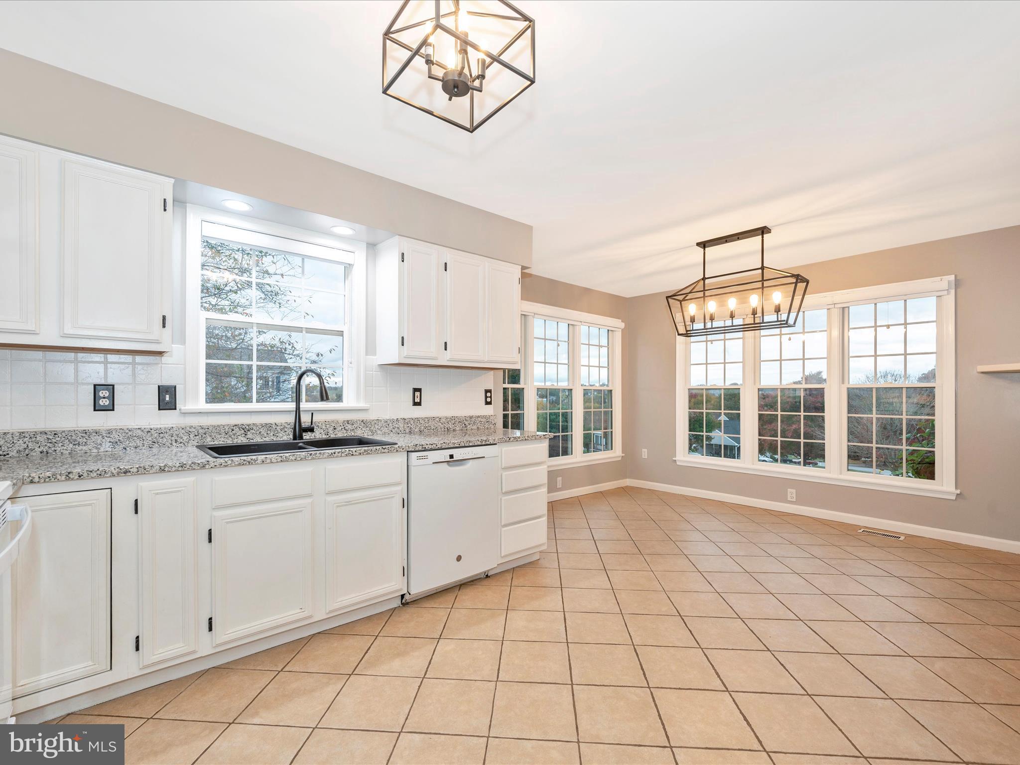 ATLEE RIDGE - Residential