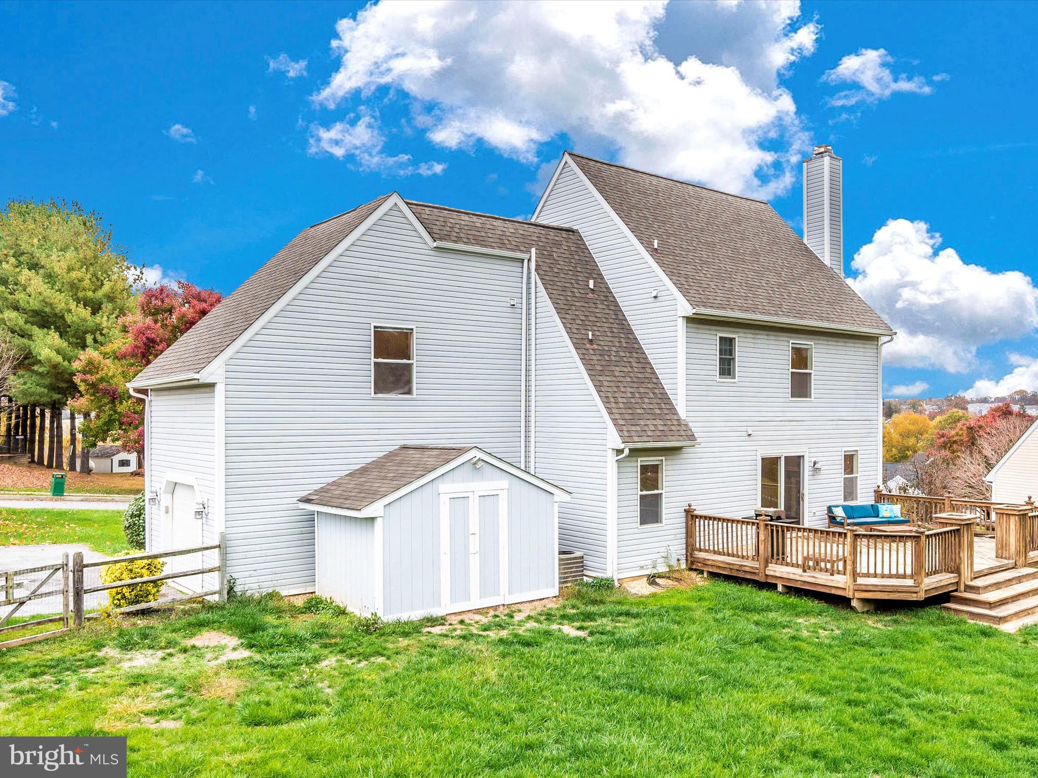 ATLEE RIDGE - Residential