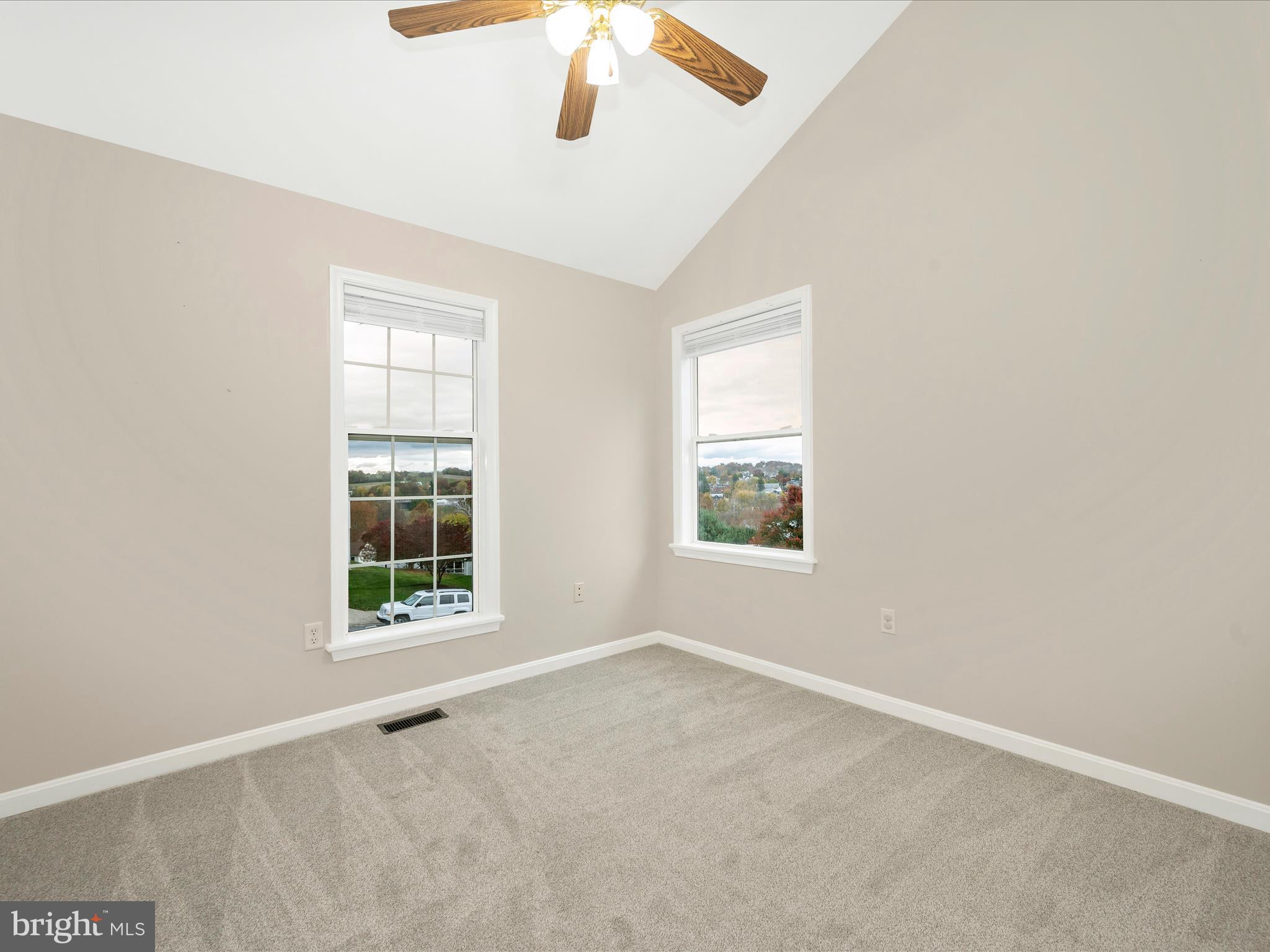 ATLEE RIDGE - Residential