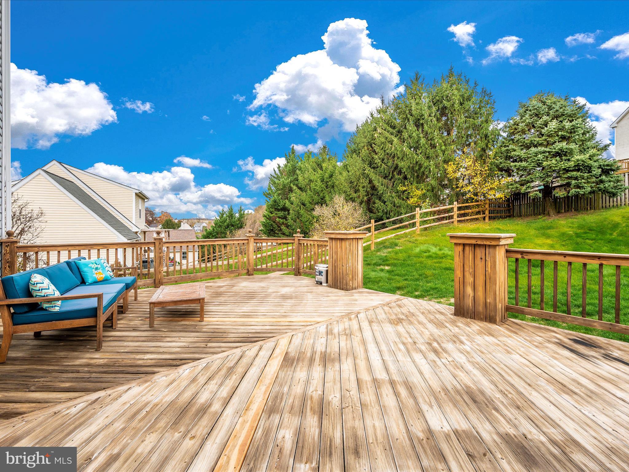 ATLEE RIDGE - Residential