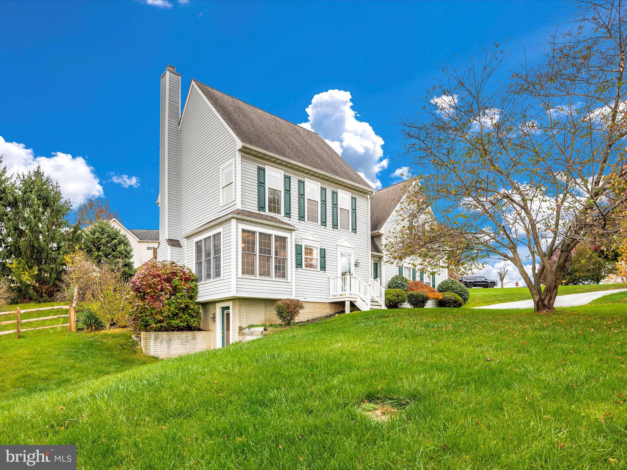 ATLEE RIDGE - Residential