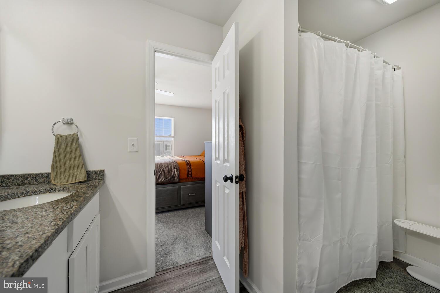 CHESTER ARMS - Residential