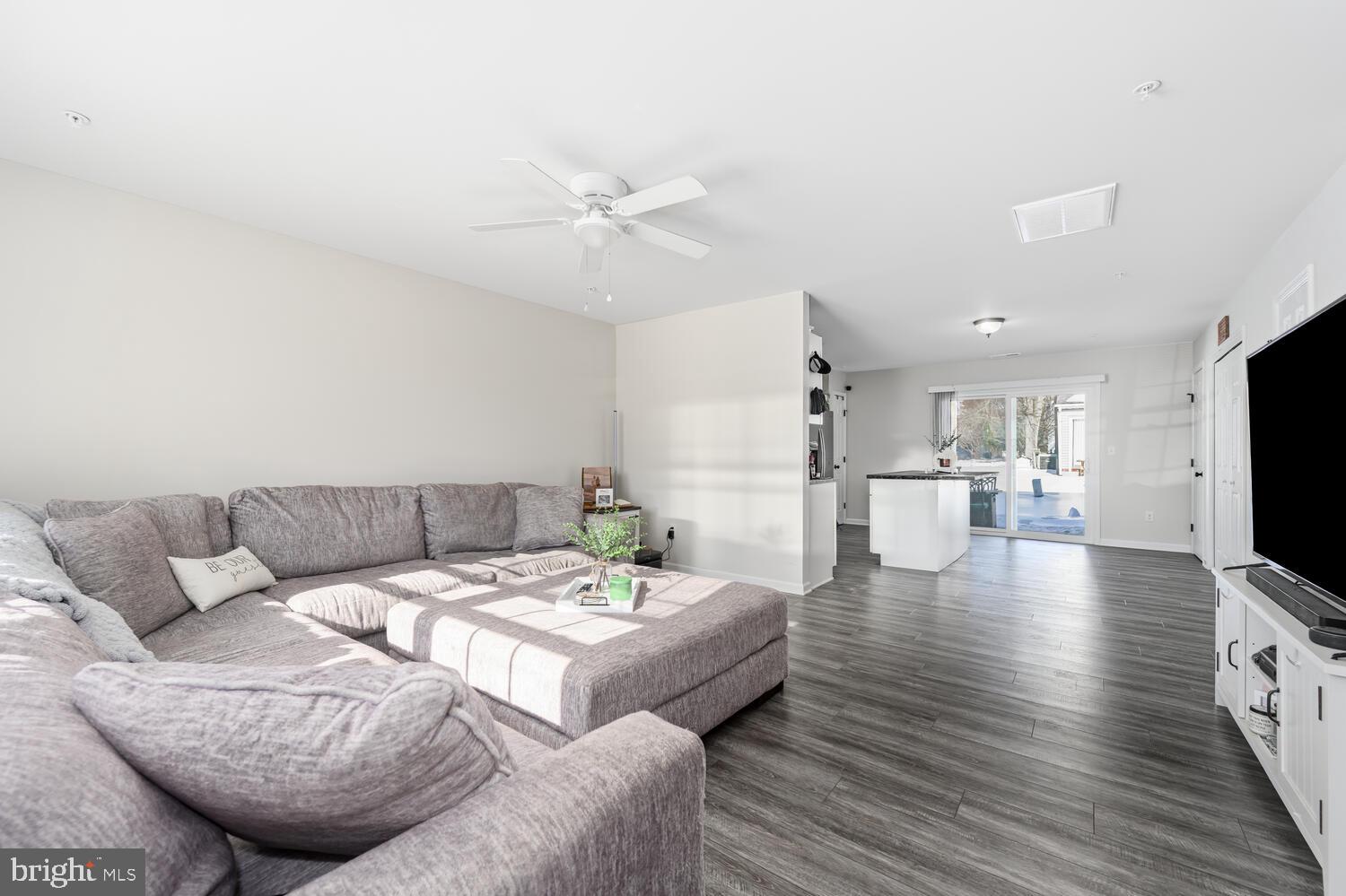 CHESTER ARMS - Residential