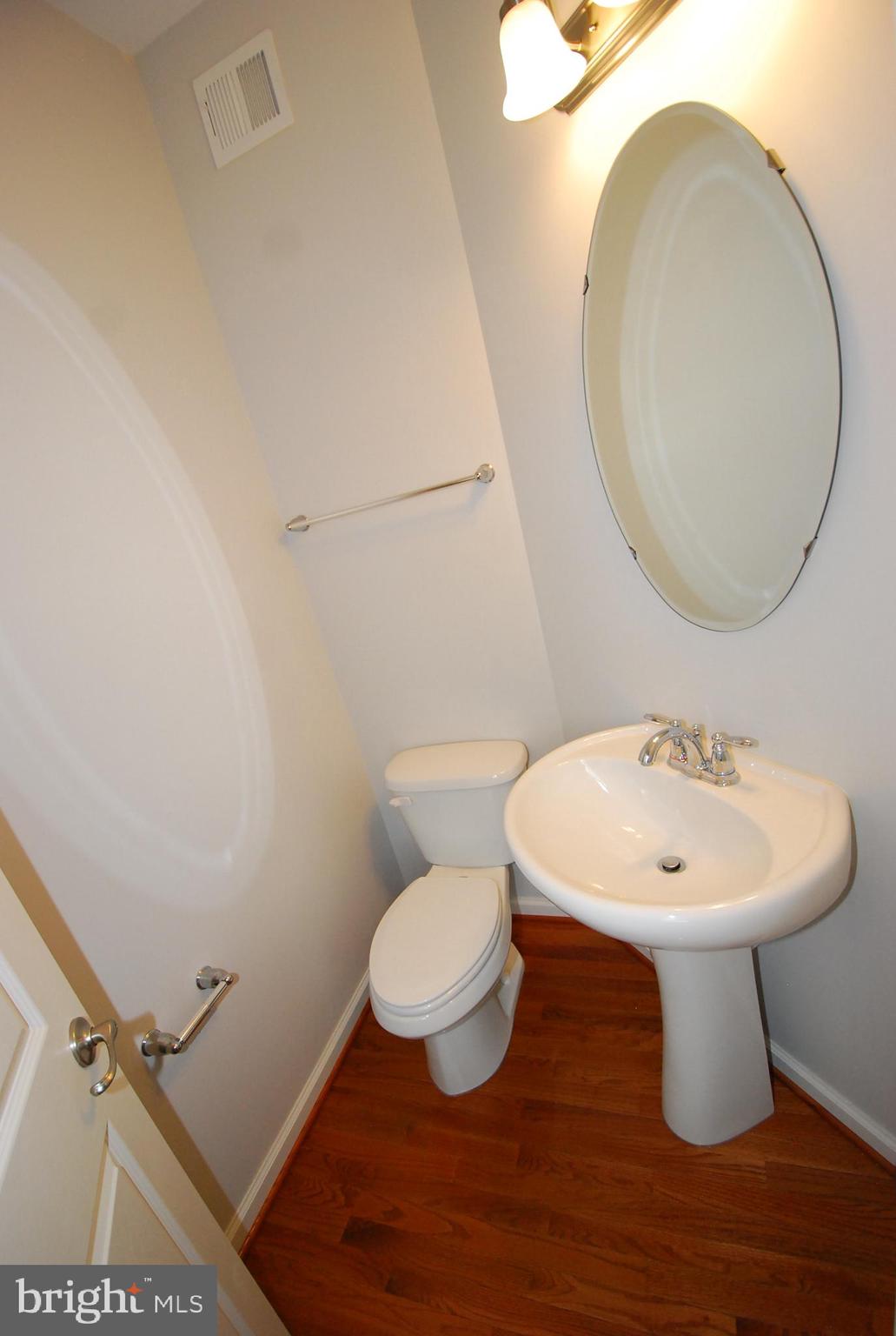 VILLAGES OF URBANA - Residential Lease