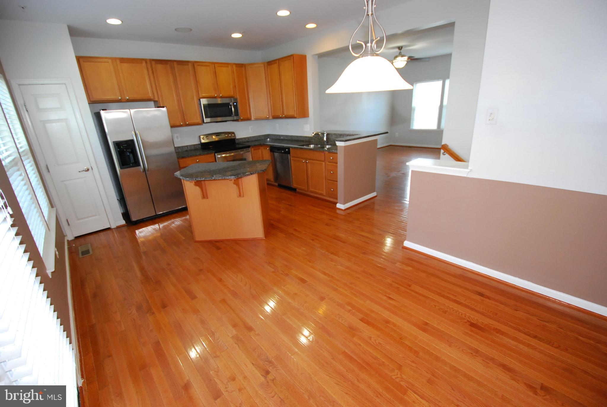 VILLAGES OF URBANA - Residential Lease