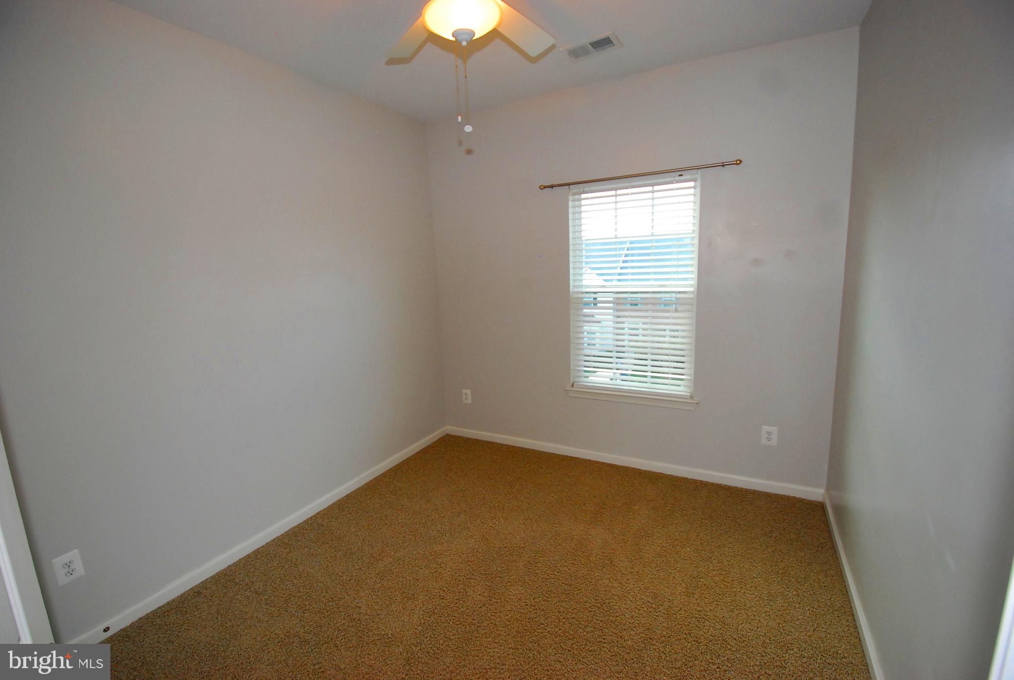 VILLAGES OF URBANA - Residential Lease