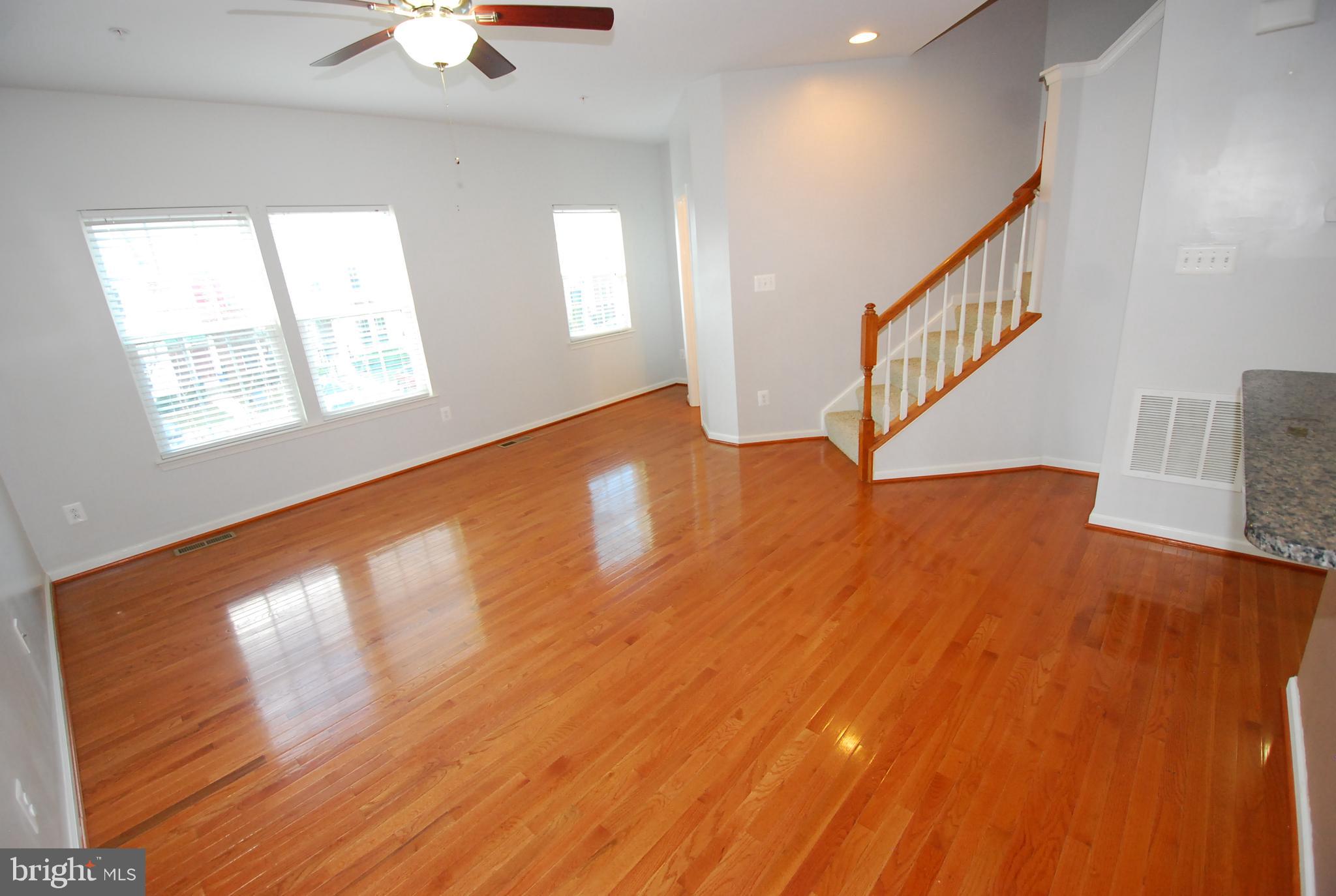 VILLAGES OF URBANA - Residential Lease