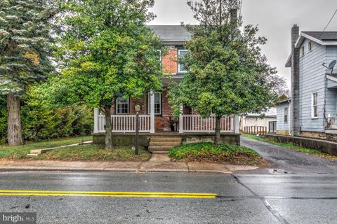 Photo of 100 S Church Street, QUARRYVILLE, PA 17566 (MLS # PALA2061830)