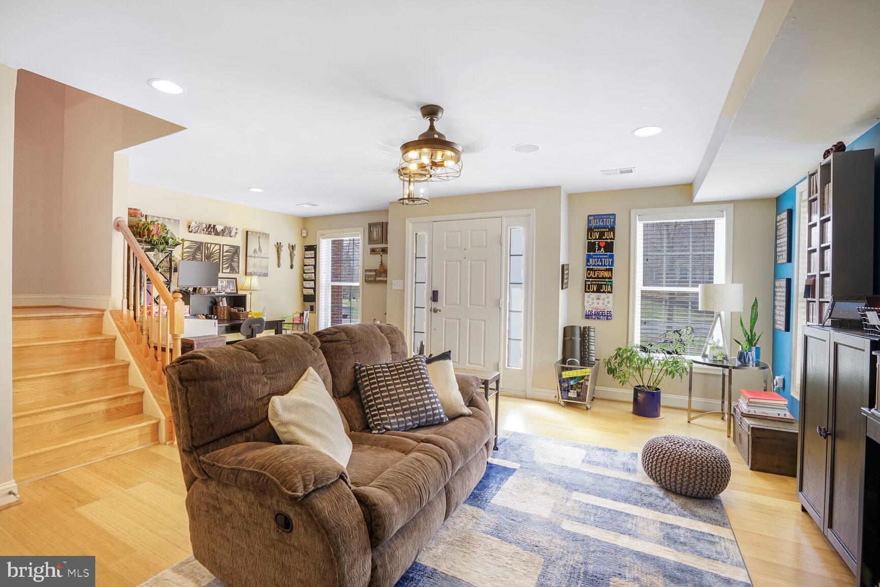 25837 MEWS TERRACE