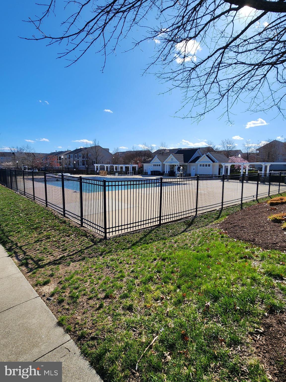 SOUTH VILLAGE - Residential