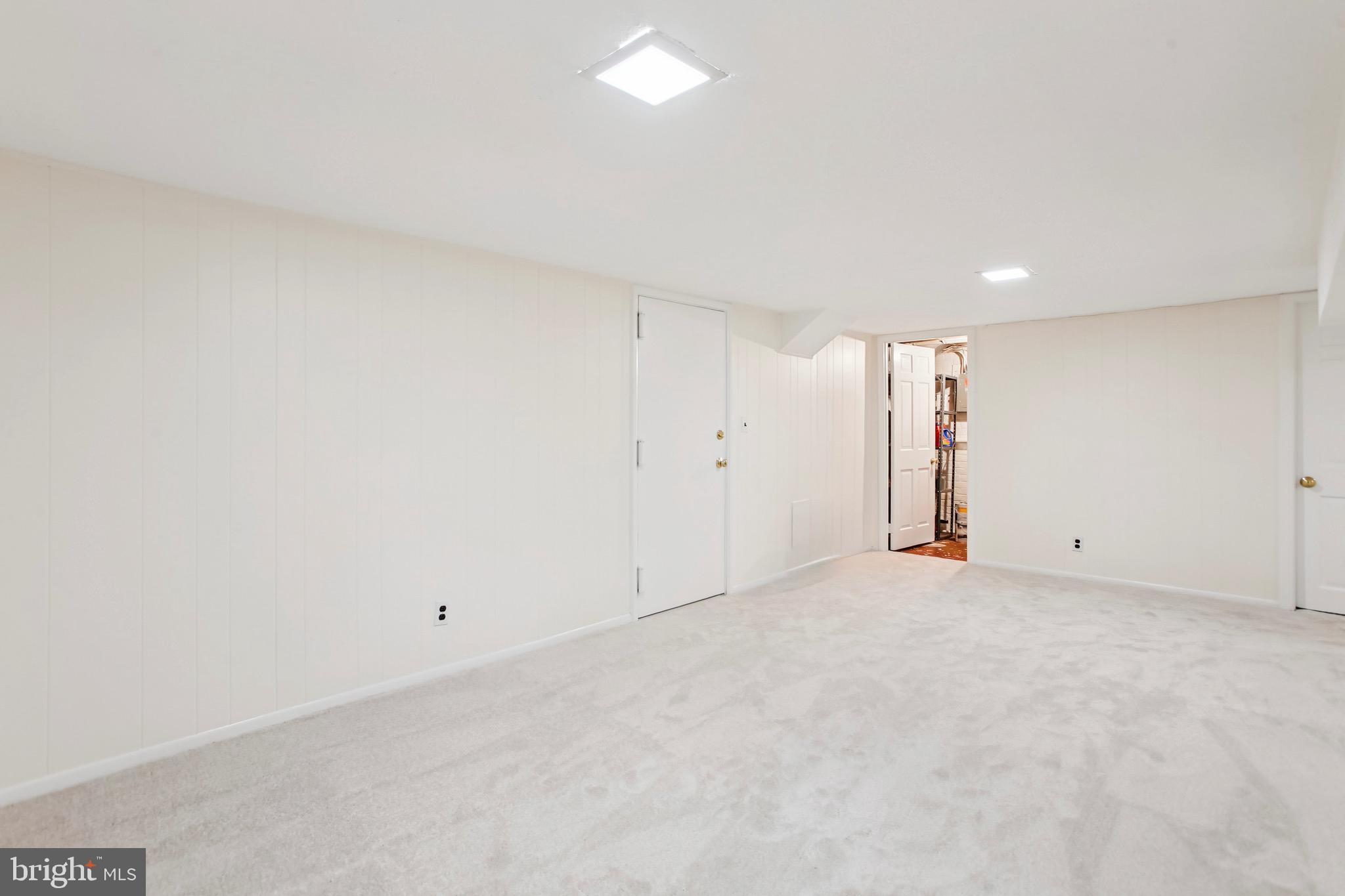 FAIRLINGTON VILLAGES - Residential Lease