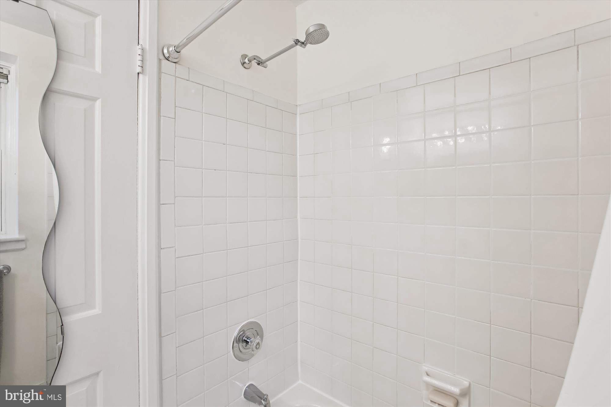 FAIRLINGTON VILLAGES - Residential Lease