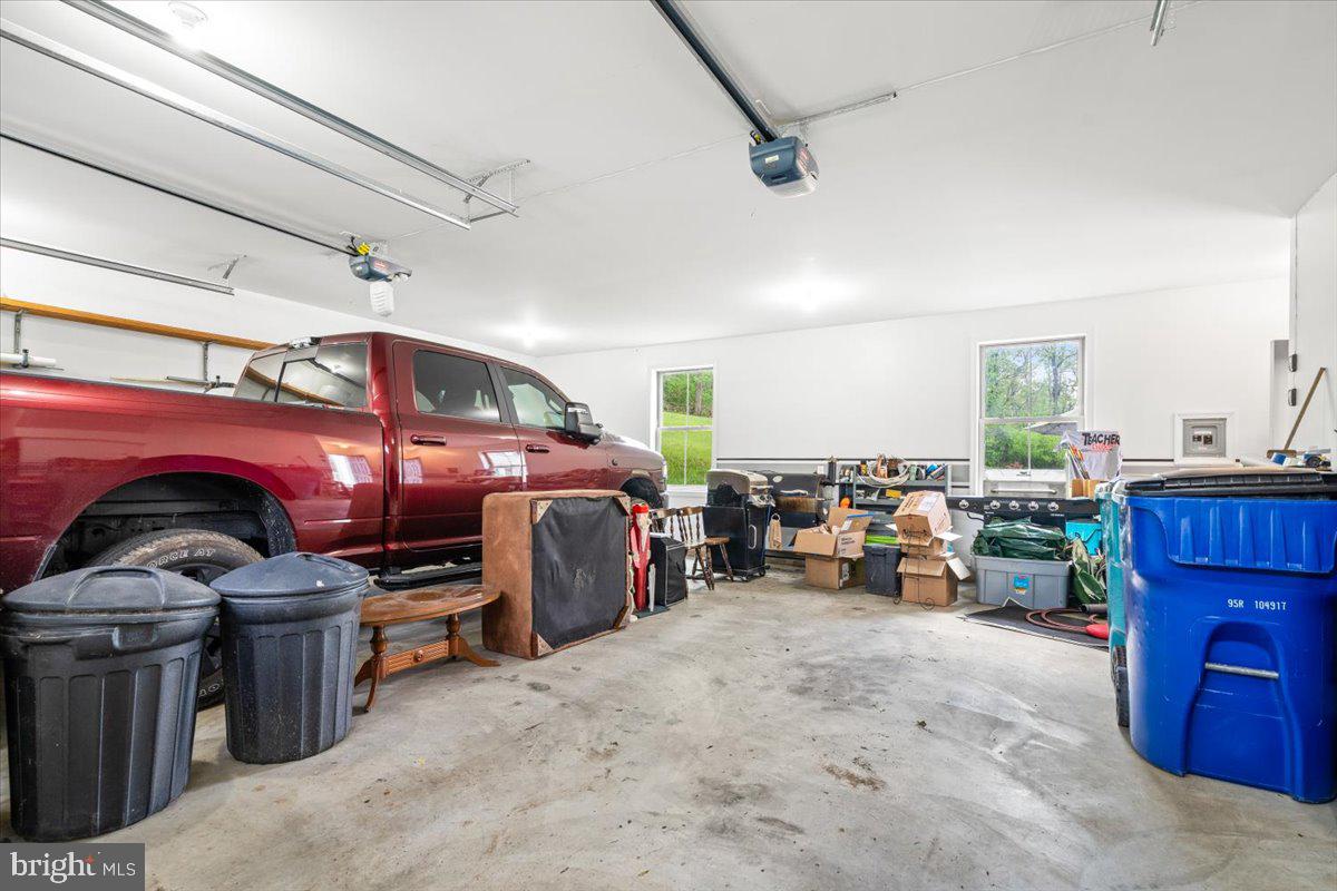 MYERSVILLE - Residential