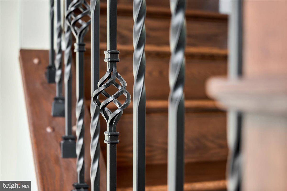 MYERSVILLE - Residential