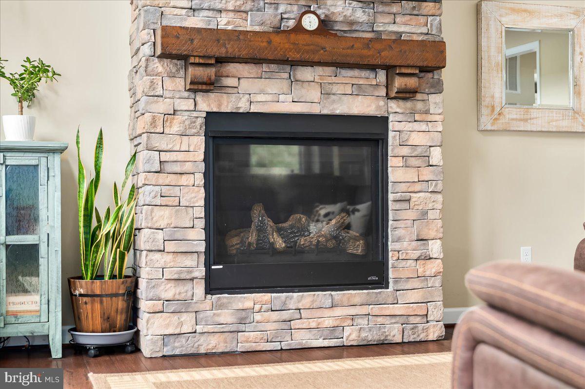 MYERSVILLE - Residential