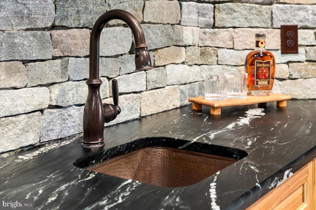 MYERSVILLE - Residential