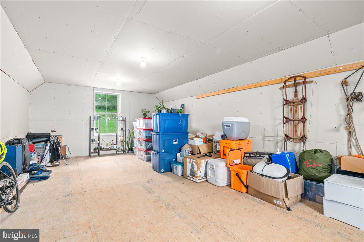 MYERSVILLE - Residential