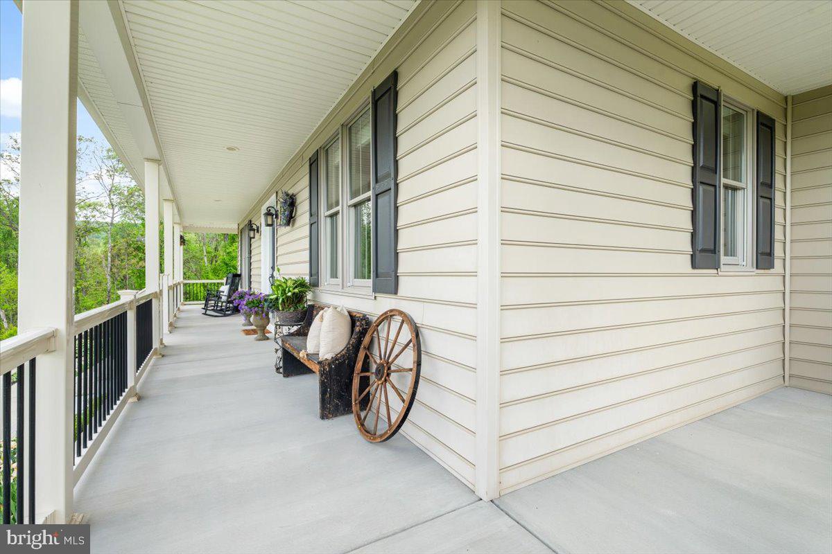 MYERSVILLE - Residential