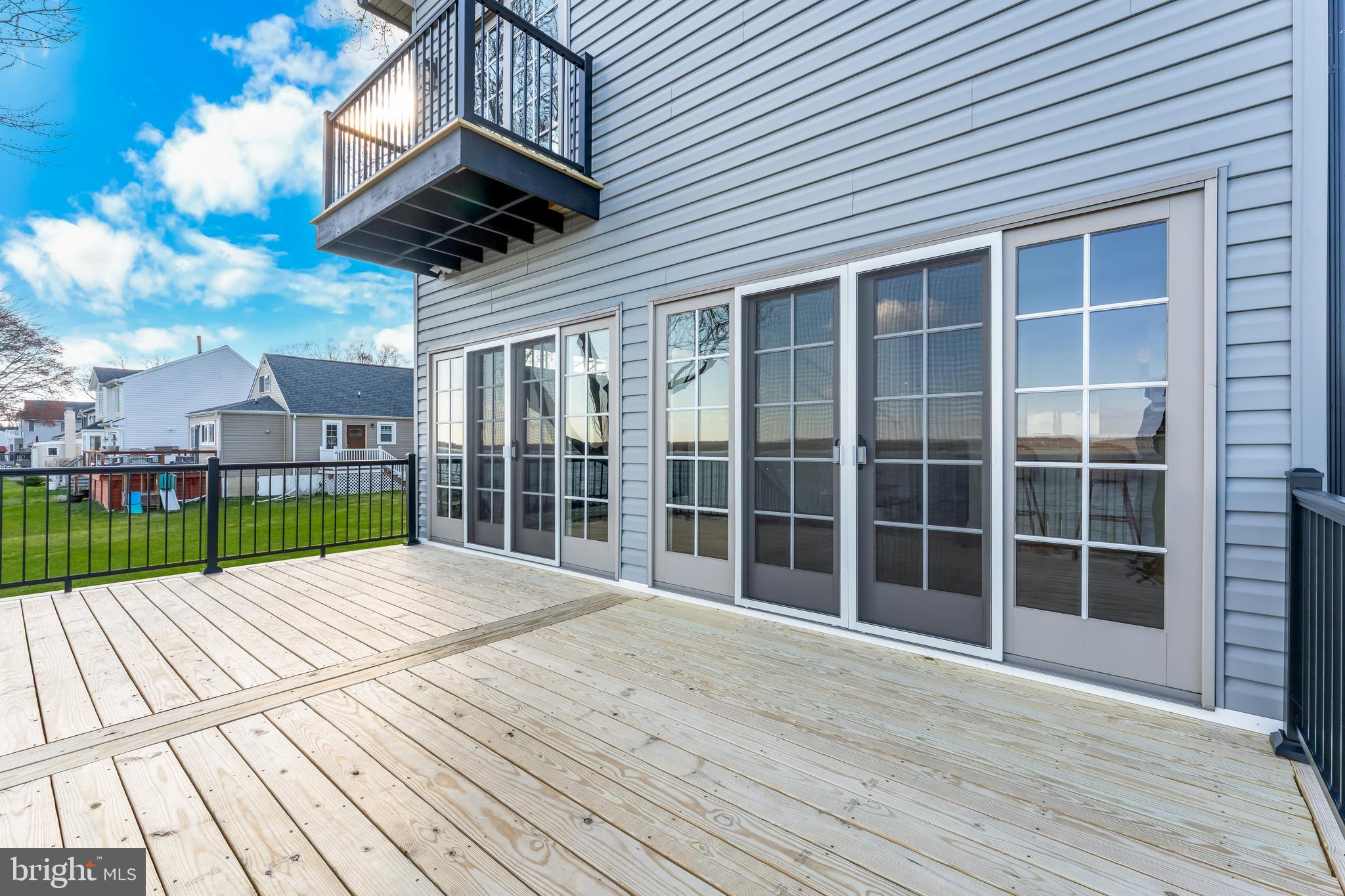 OLIVER BEACH - Residential