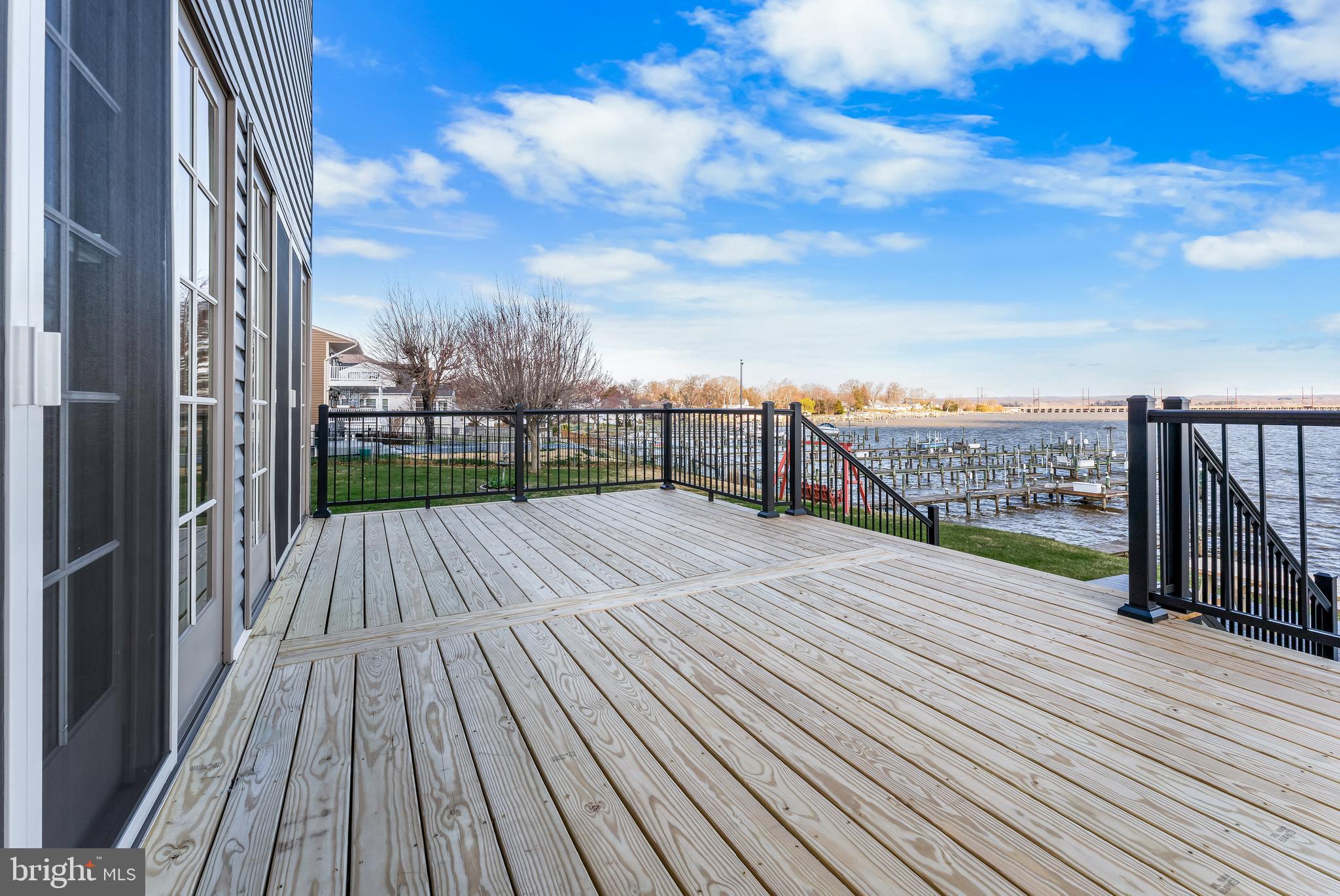 OLIVER BEACH - Residential