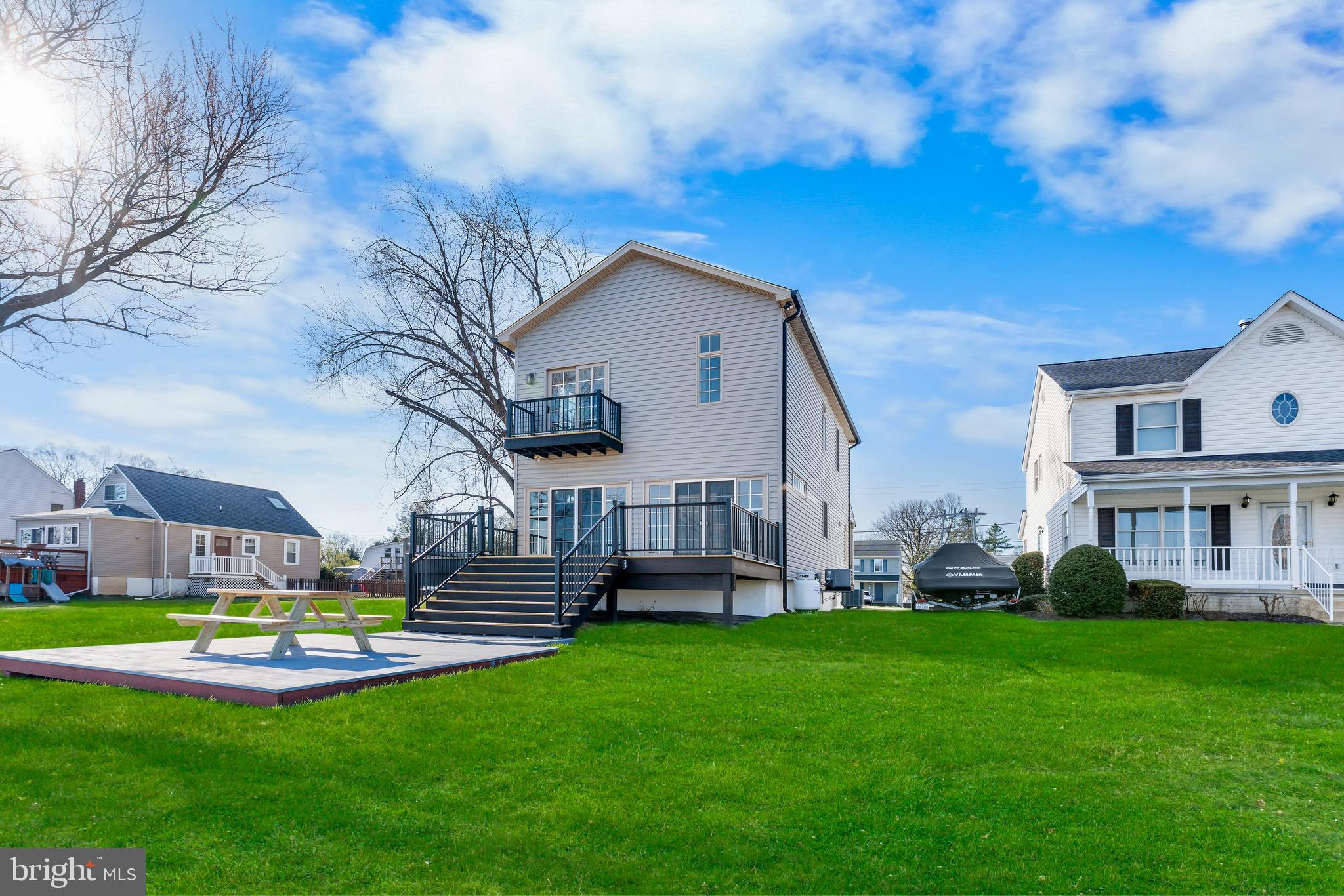 OLIVER BEACH - Residential