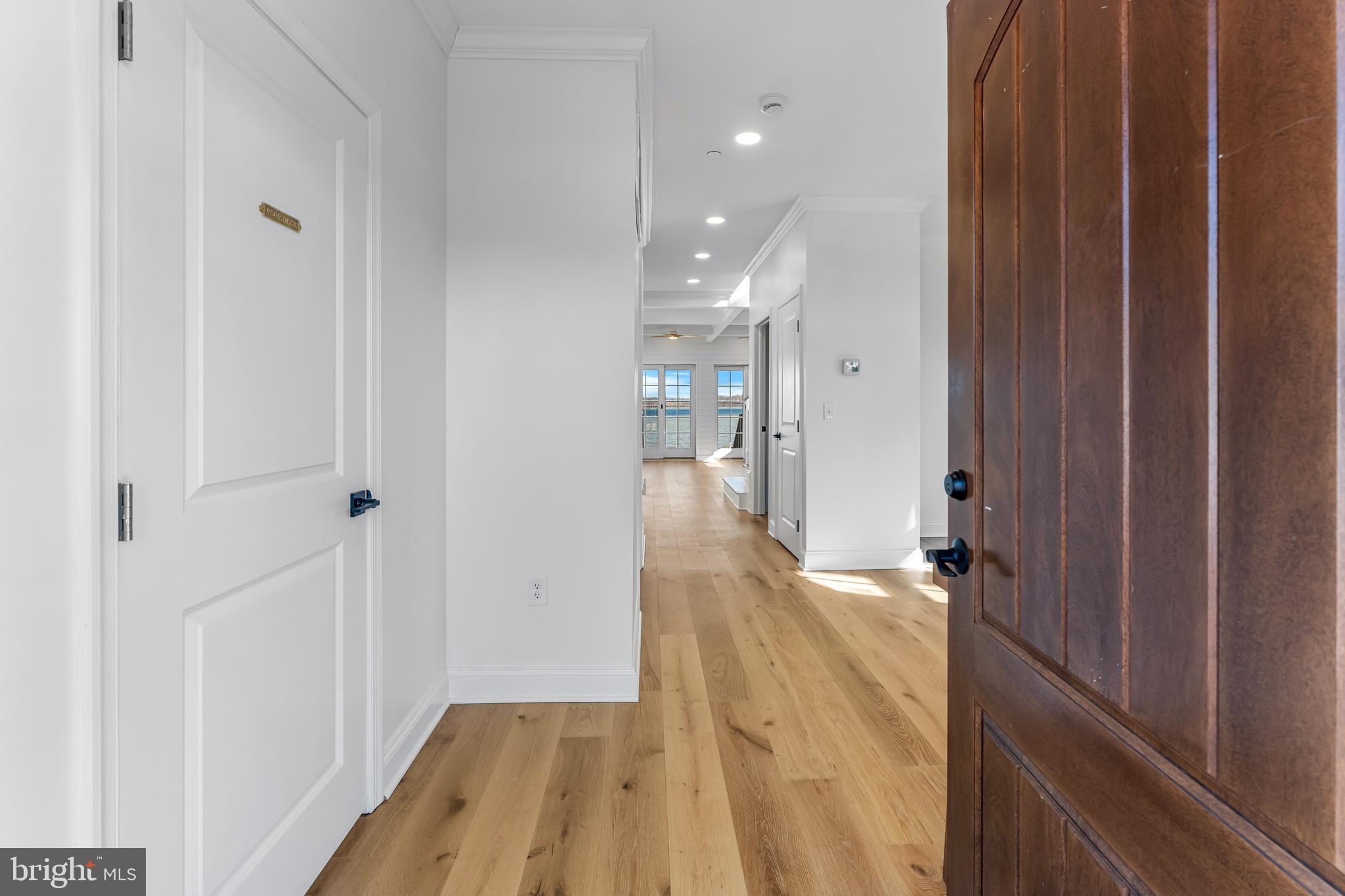 OLIVER BEACH - Residential