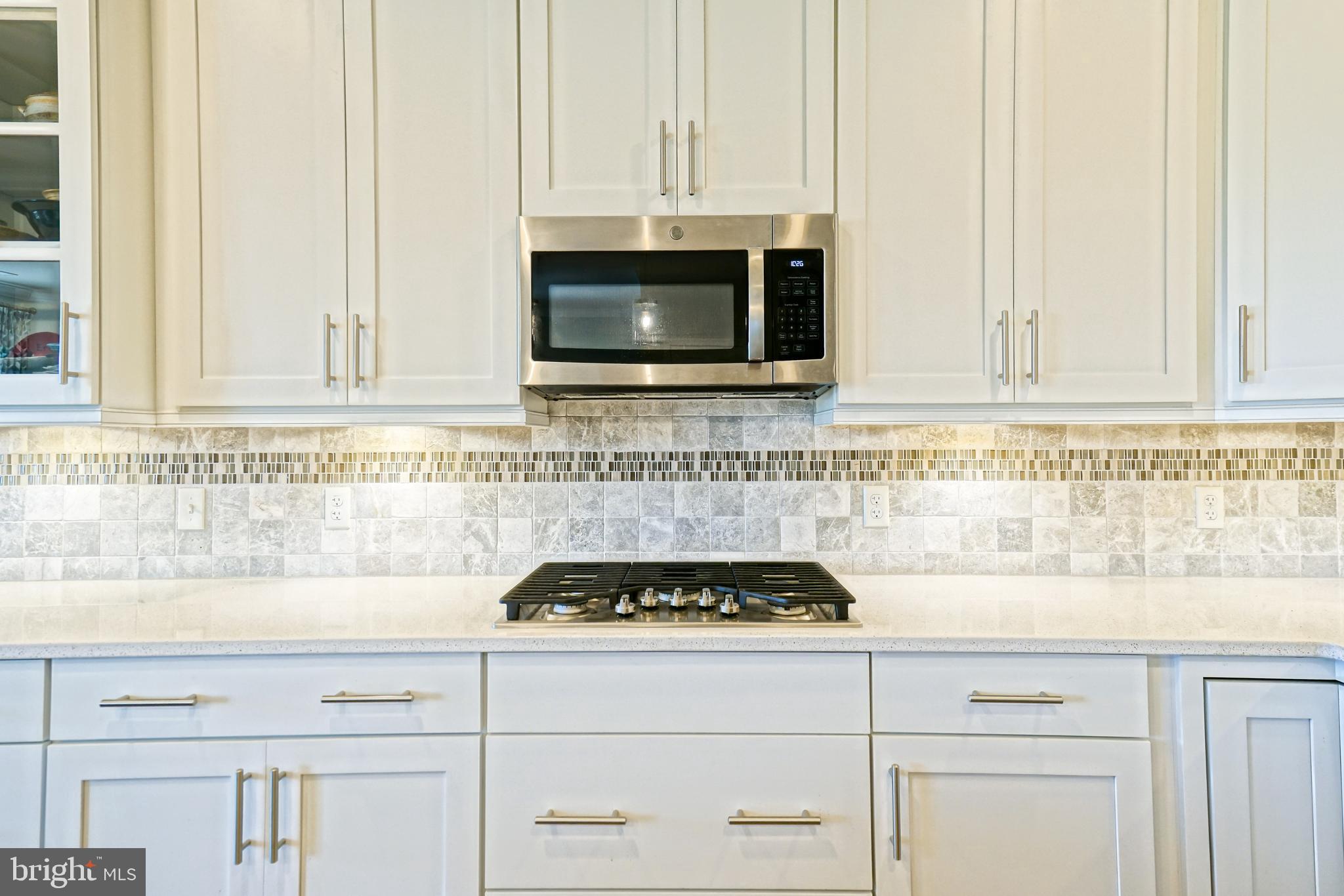 GOVERNORS - Residential