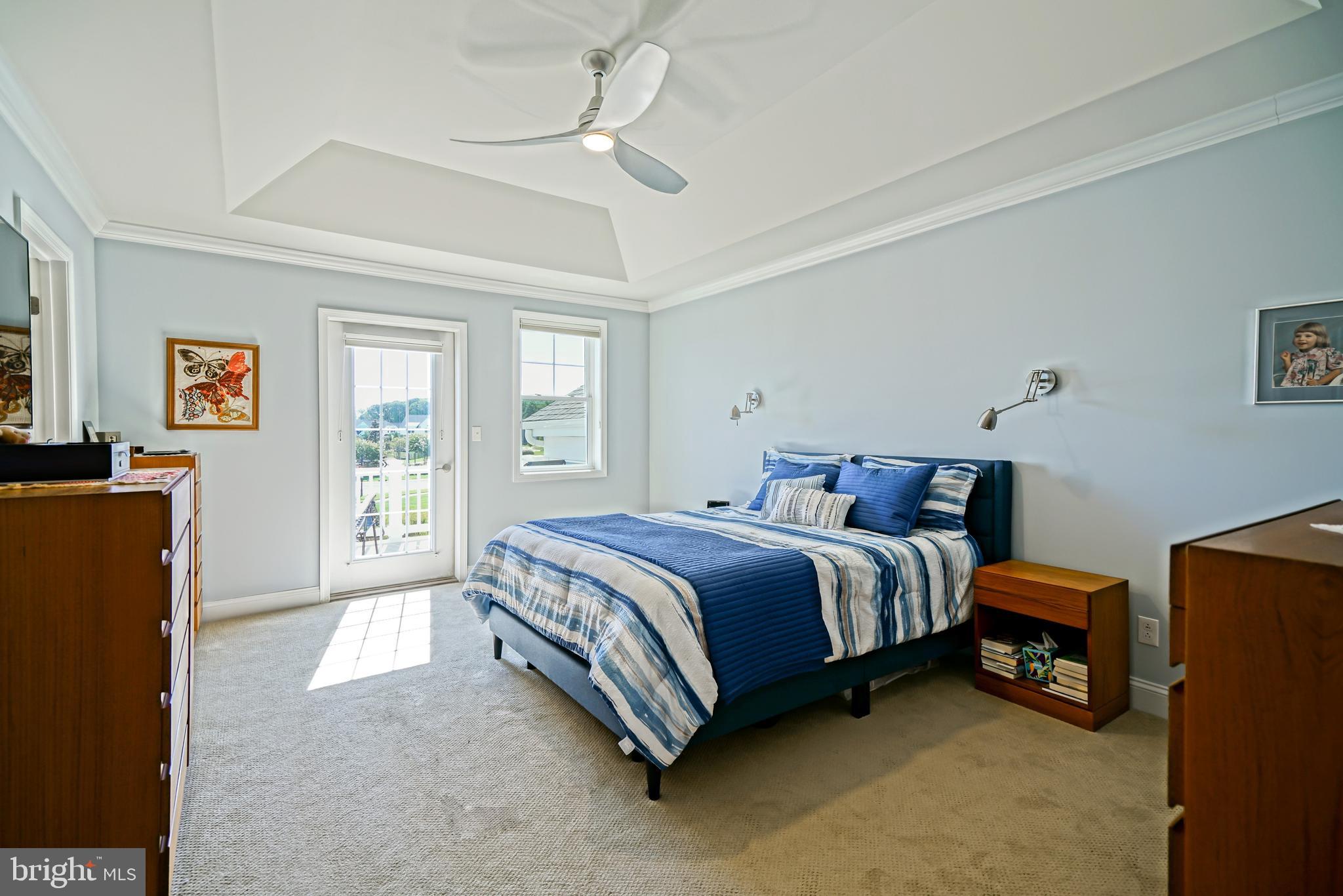 GOVERNORS - Residential