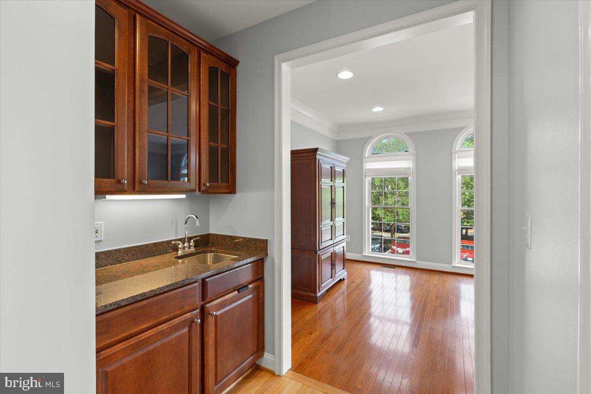 STONE CREEK CROSSING - Residential