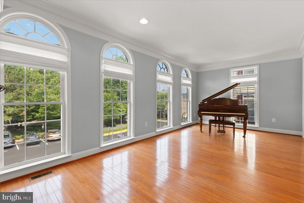 STONE CREEK CROSSING - Residential