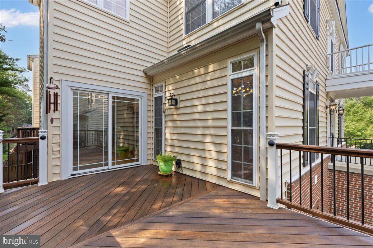 STONE CREEK CROSSING - Residential