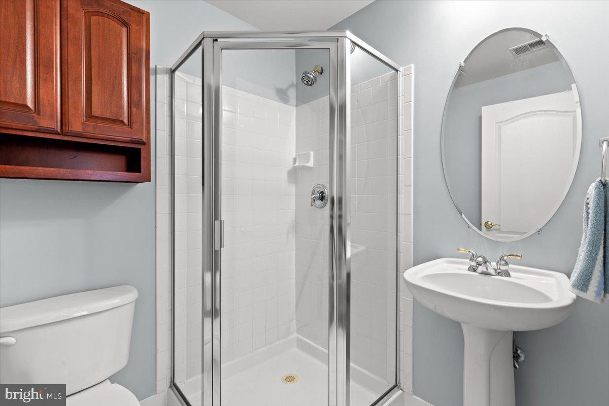 STONE CREEK CROSSING - Residential