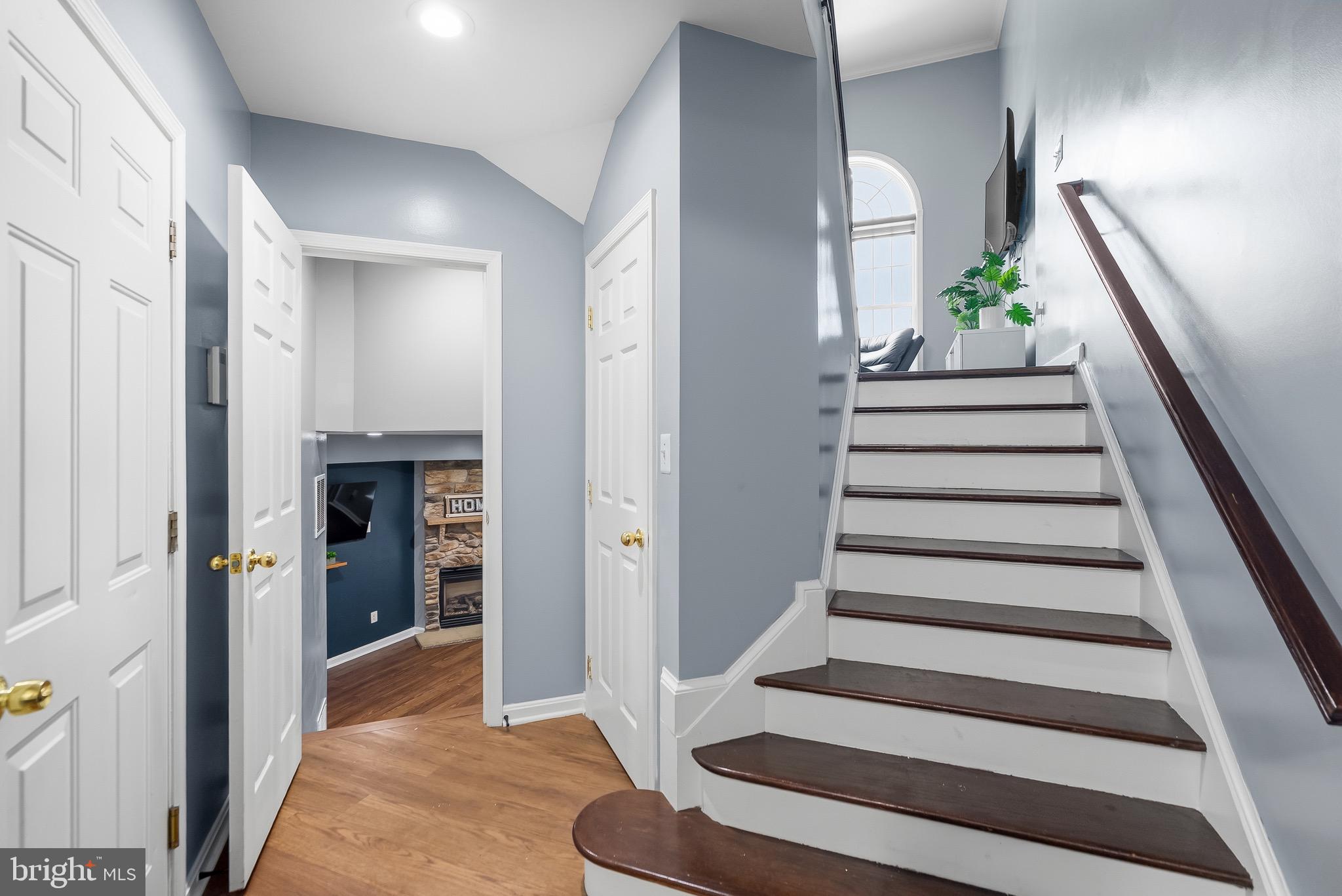 4309 STONE MOUNTAIN COURT