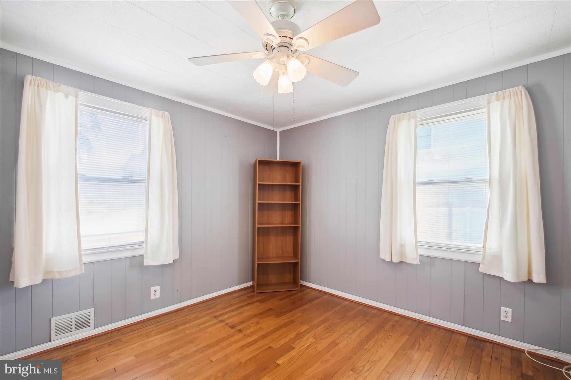 SUNSET BEACH - Residential