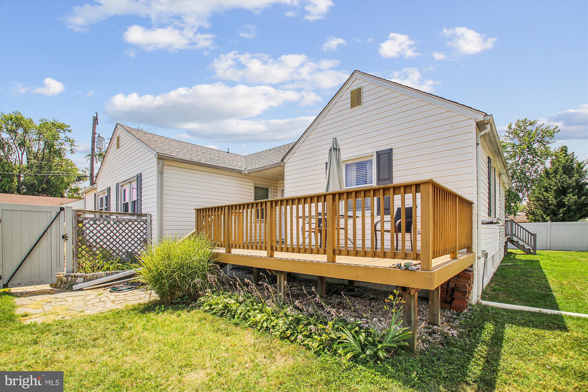 SUNSET BEACH - Residential