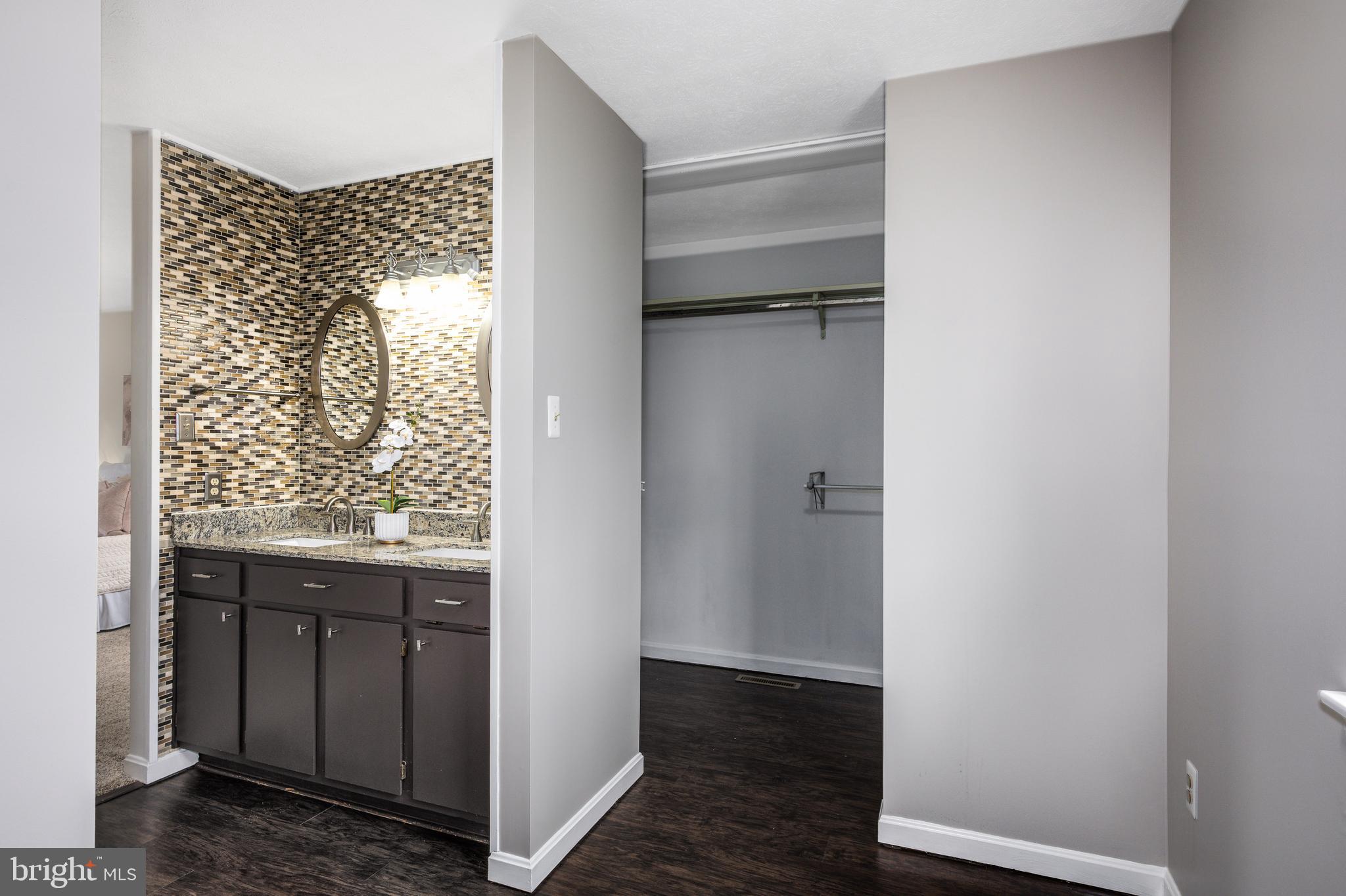 MATTHEW'S MEADOWS - Residential