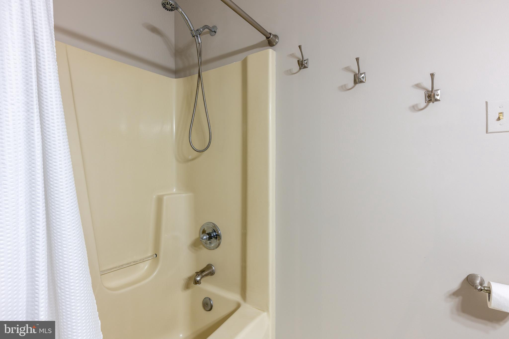 MATTHEW'S MEADOWS - Residential