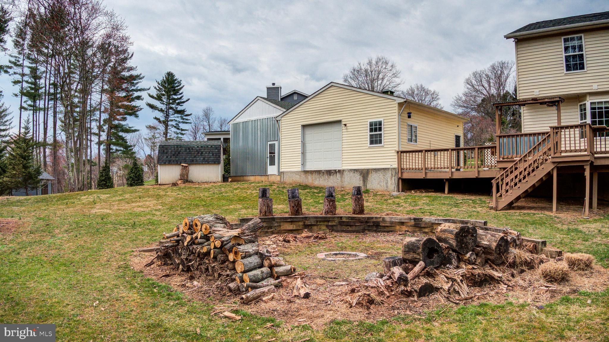 MATTHEW'S MEADOWS - Residential