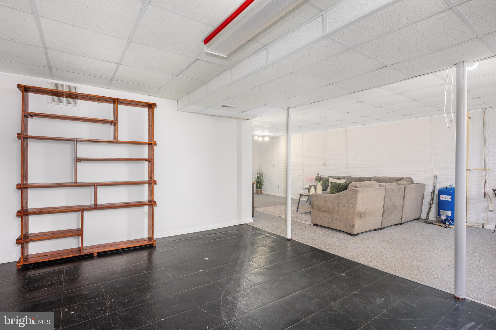 MATTHEW'S MEADOWS - Residential