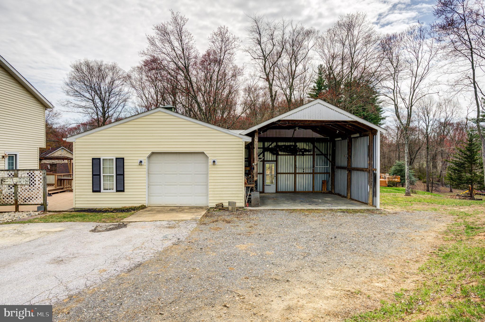 MATTHEW'S MEADOWS - Residential
