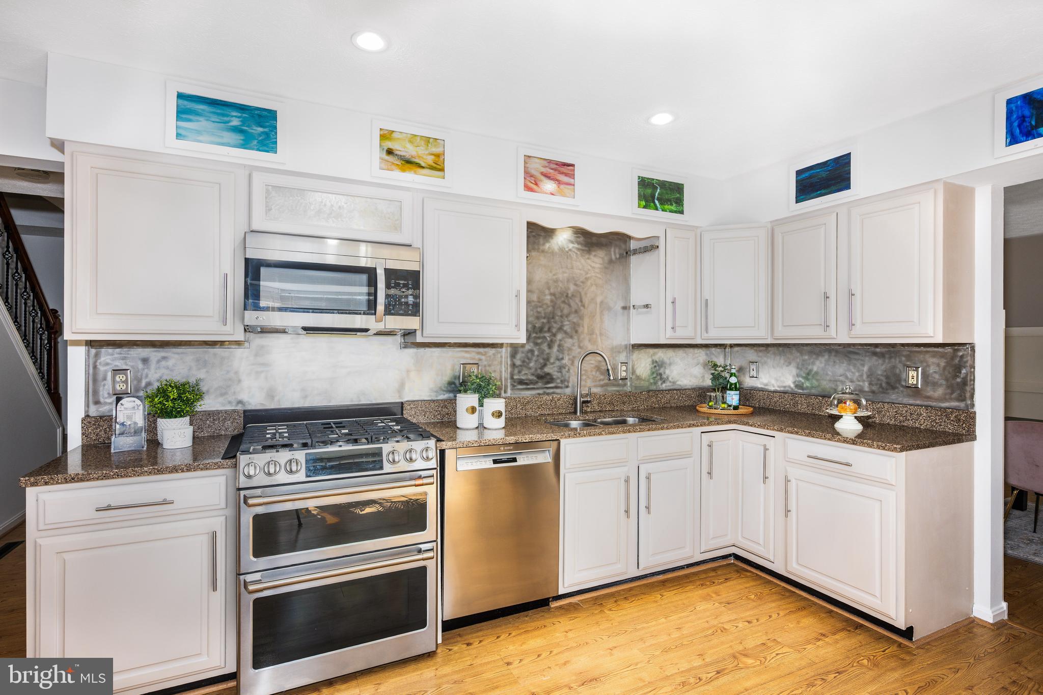 MATTHEW'S MEADOWS - Residential