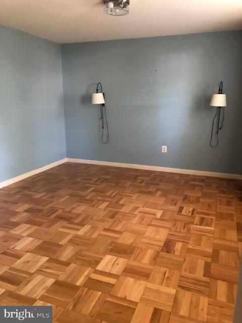 ROCKVILLE - Residential Lease