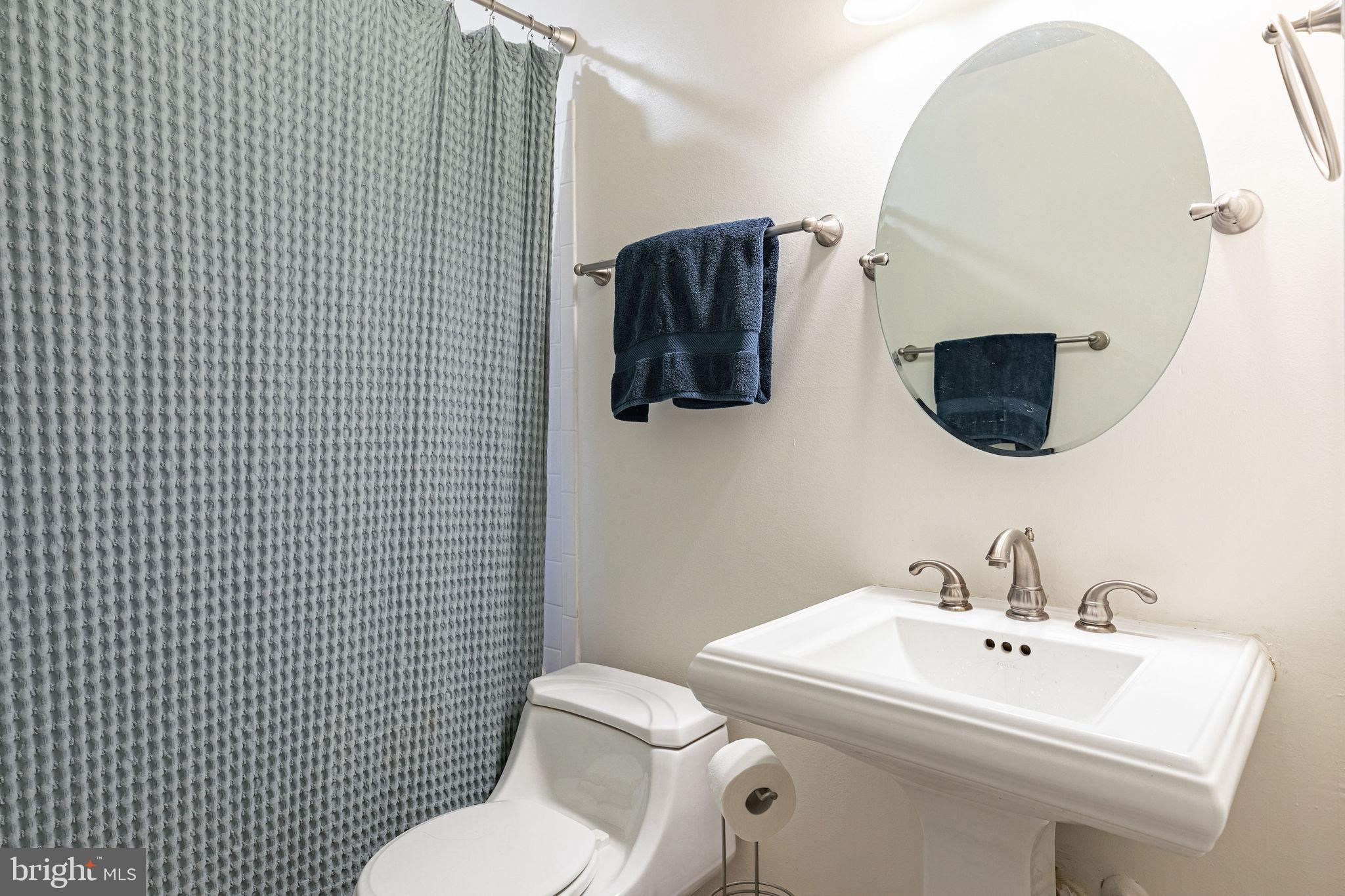 AQUIA HARBOUR - Residential