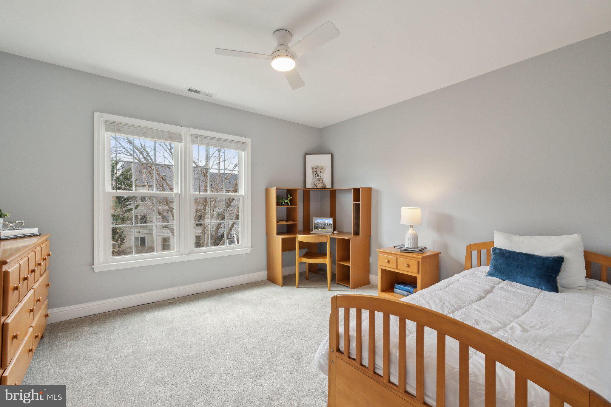 CLOPPERS MILL WEST - Residential