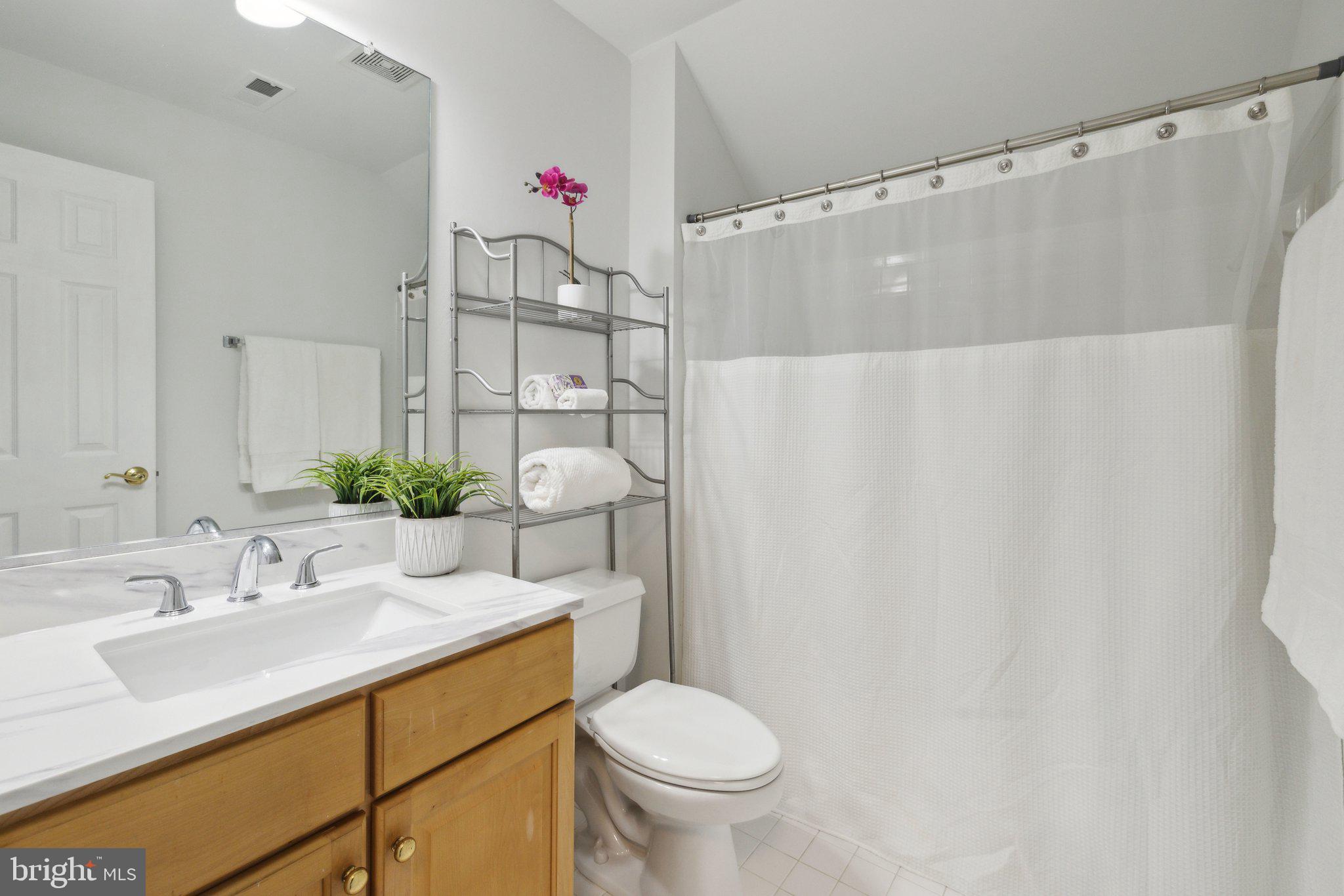 CLOPPERS MILL WEST - Residential