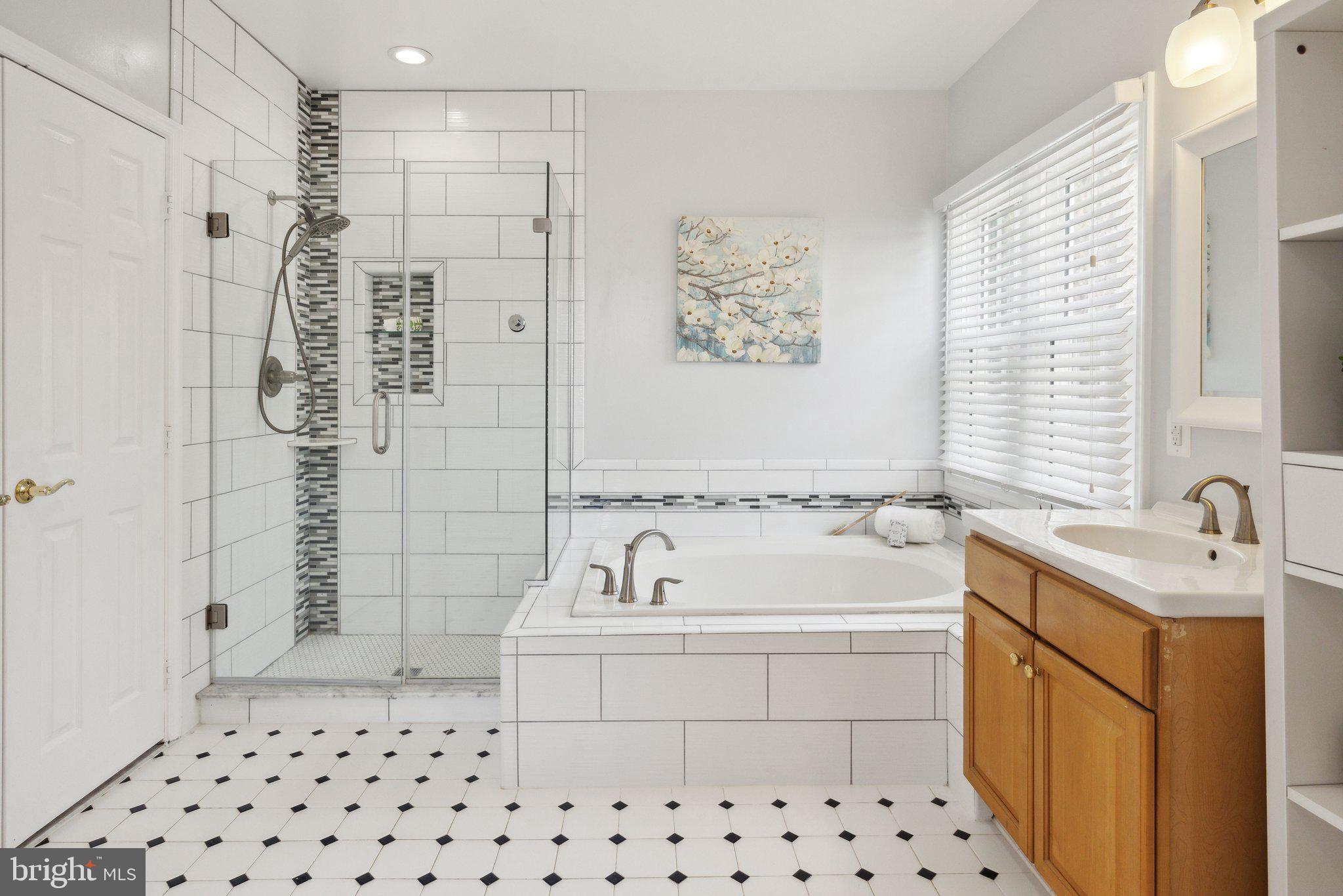 CLOPPERS MILL WEST - Residential